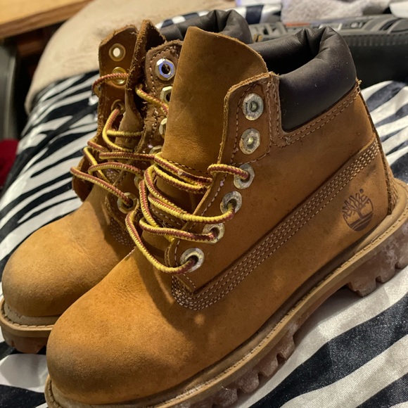 Timberlands - Picture 2 of 2